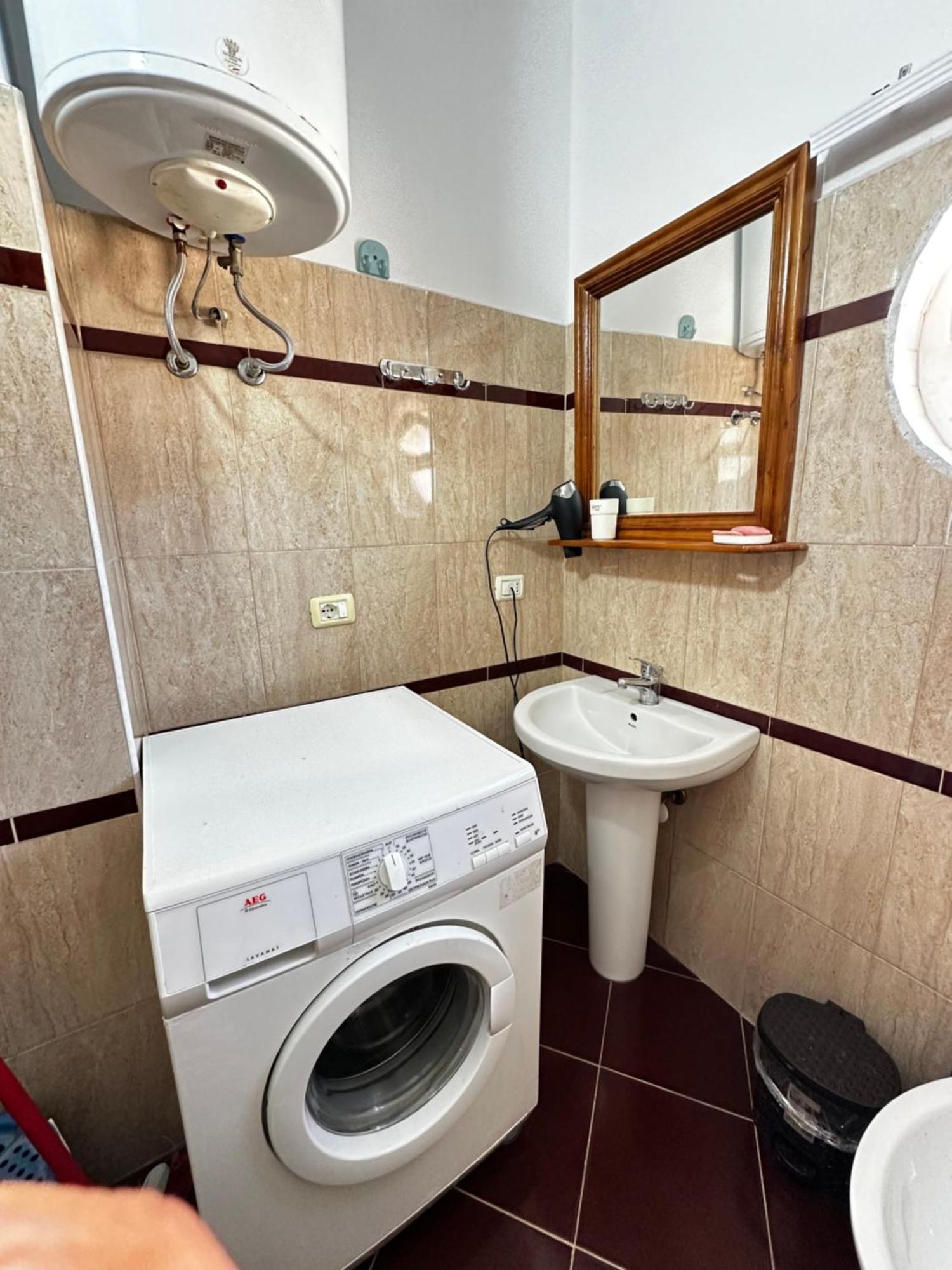 Romance Holiday Garden Inn Durrës 외부 사진