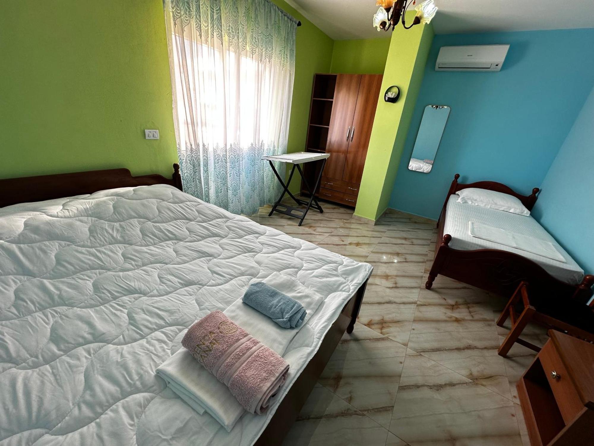 Romance Holiday Garden Inn Durrës 외부 사진
